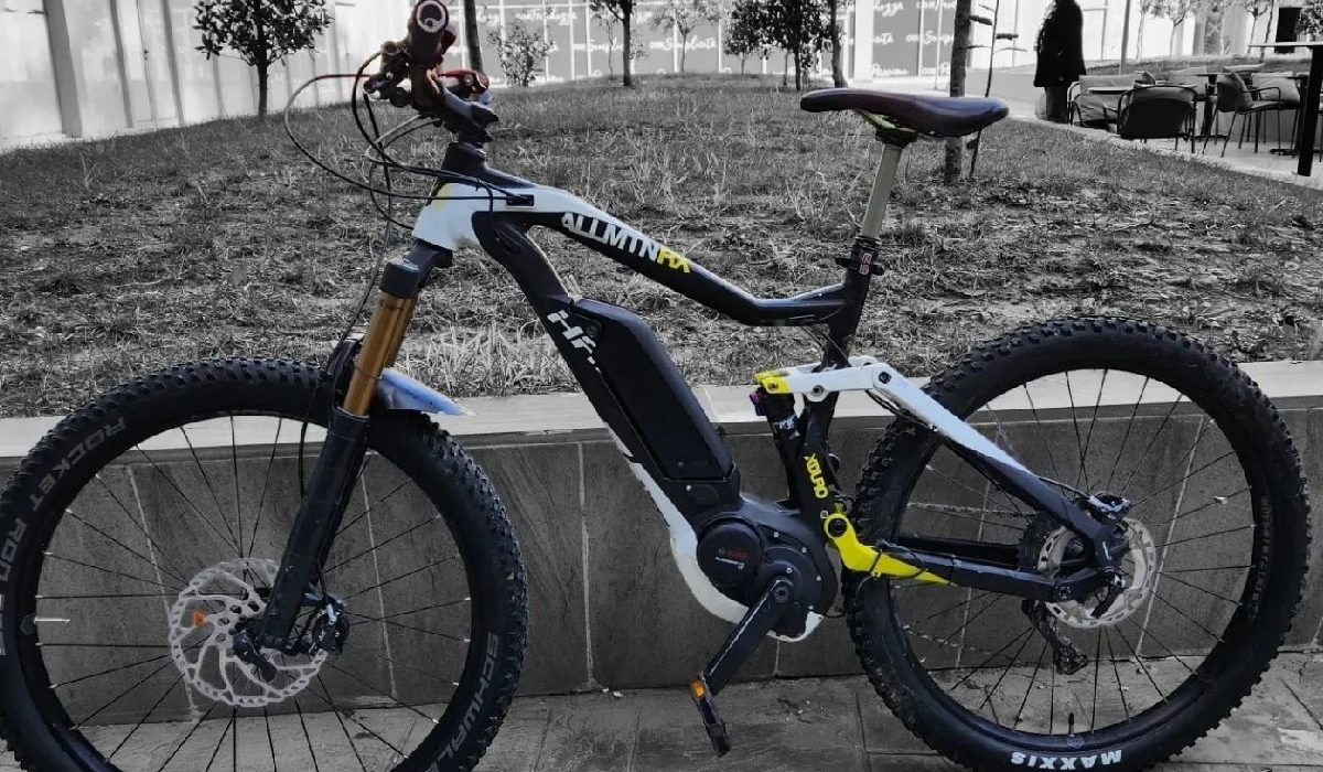 electric mountain bikes rental albania